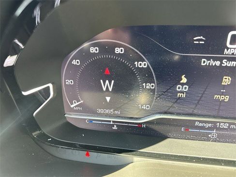 Used 2023 GMC Yukon Denali Ultimate image 15