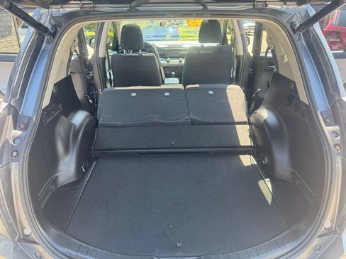 Used 2016 Toyota RAV4 XLE AWD/4WD image 14
