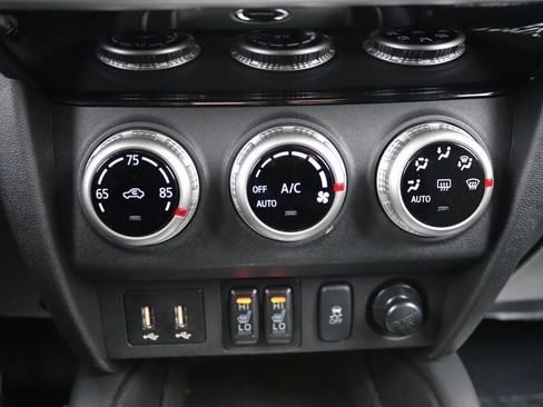 Used 2025 Mitsubishi Outlander Sport LE image 13