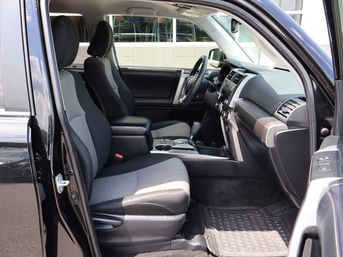 Used 2022 Toyota 4Runner SR5 RWD image 22