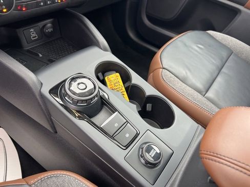 Certified 2023 Ford Bronco Sport Outer Banks w/ Tech Package image 17