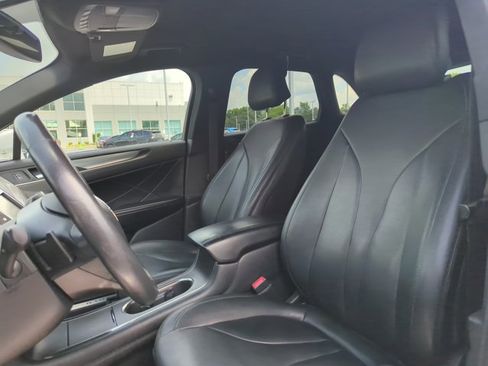 Used 2015 Lincoln MKC FWD image 17