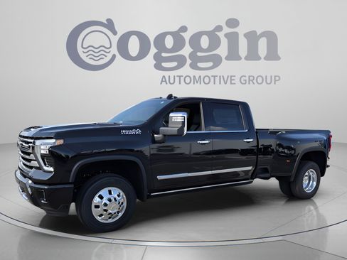 New 2026 Chevrolet Silverado 3500 High Country w/ High Country Premium Package AWD/4WD image 1