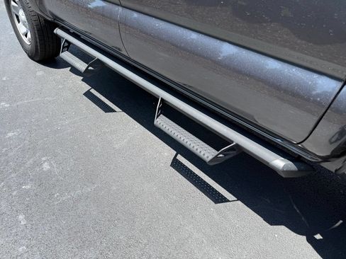 Certified 2021 Toyota Tacoma SR AWD/4WD image 9