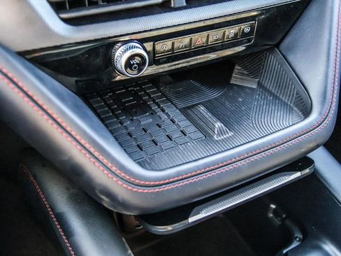 Used 2025 Ford Explorer ST image 33