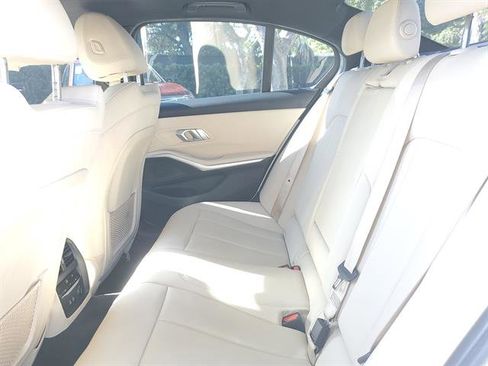 Used 2020 BMW 330i xDrive Sedan w/ Convenience Package image 32