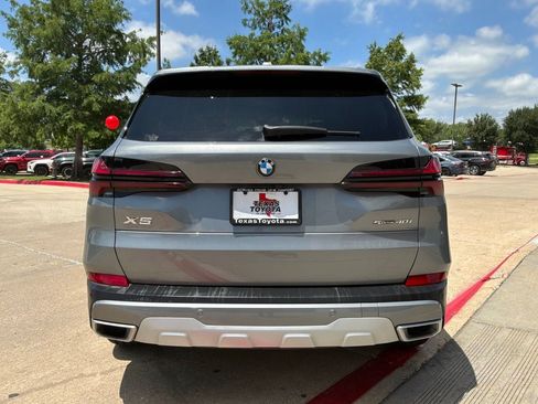 Used 2025 BMW X5 sDrive40i w/ Parking Assistance Package RWD image 7