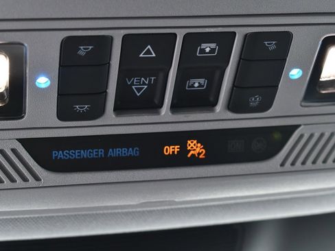 Used 2023 Ford Explorer XLT w/ Equipment Group 202A image 36