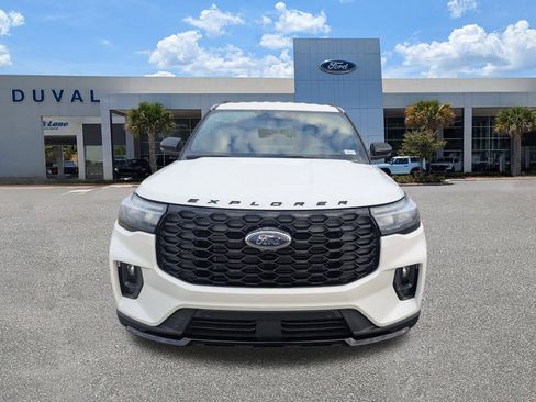New 2026 Ford Explorer ST-Line image 9