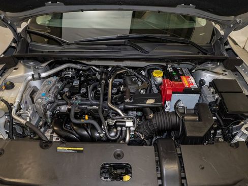 Used 2023 Nissan Sentra SV image 18