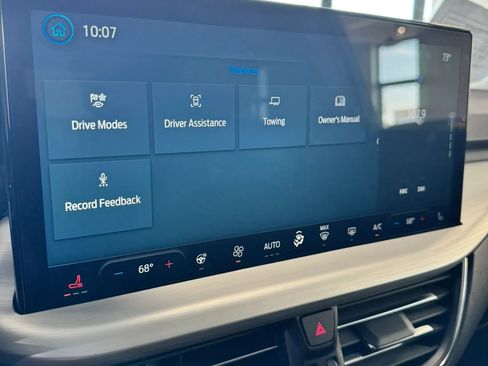 Used 2023 Ford Escape Platinum w/ Premium Technology Package AWD/4WD image 35