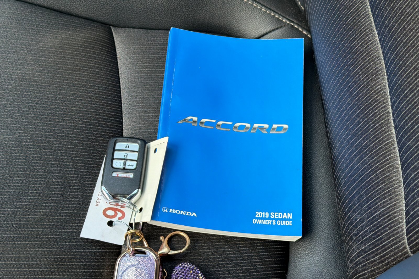 Used 2019 Honda Accord Sport image 11