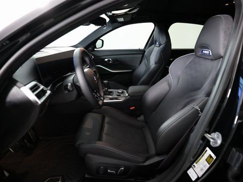 Used 2025 BMW M3 w/ Executive Package image 15