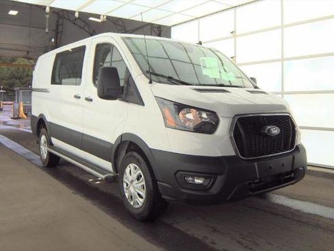 Used 2024 Ford Transit 250 Low Roof w/ Exterior Upgrade Package RWD image 3