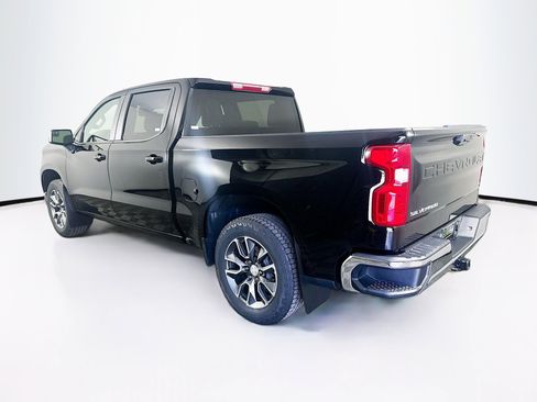 Used 2023 Chevrolet Silverado 1500 LT AWD/4WD image 5