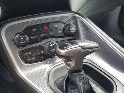 Used 2020 Dodge Challenger SRT Hellcat w/ Plus Package RWD image 30