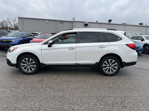 Used 2017 Subaru Outback 2.5i Touring w/ Popular Package #5A image 6