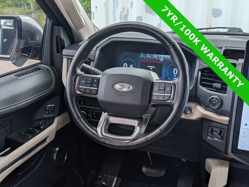 Certified 2024 Ford Expedition Platinum AWD/4WD image 19