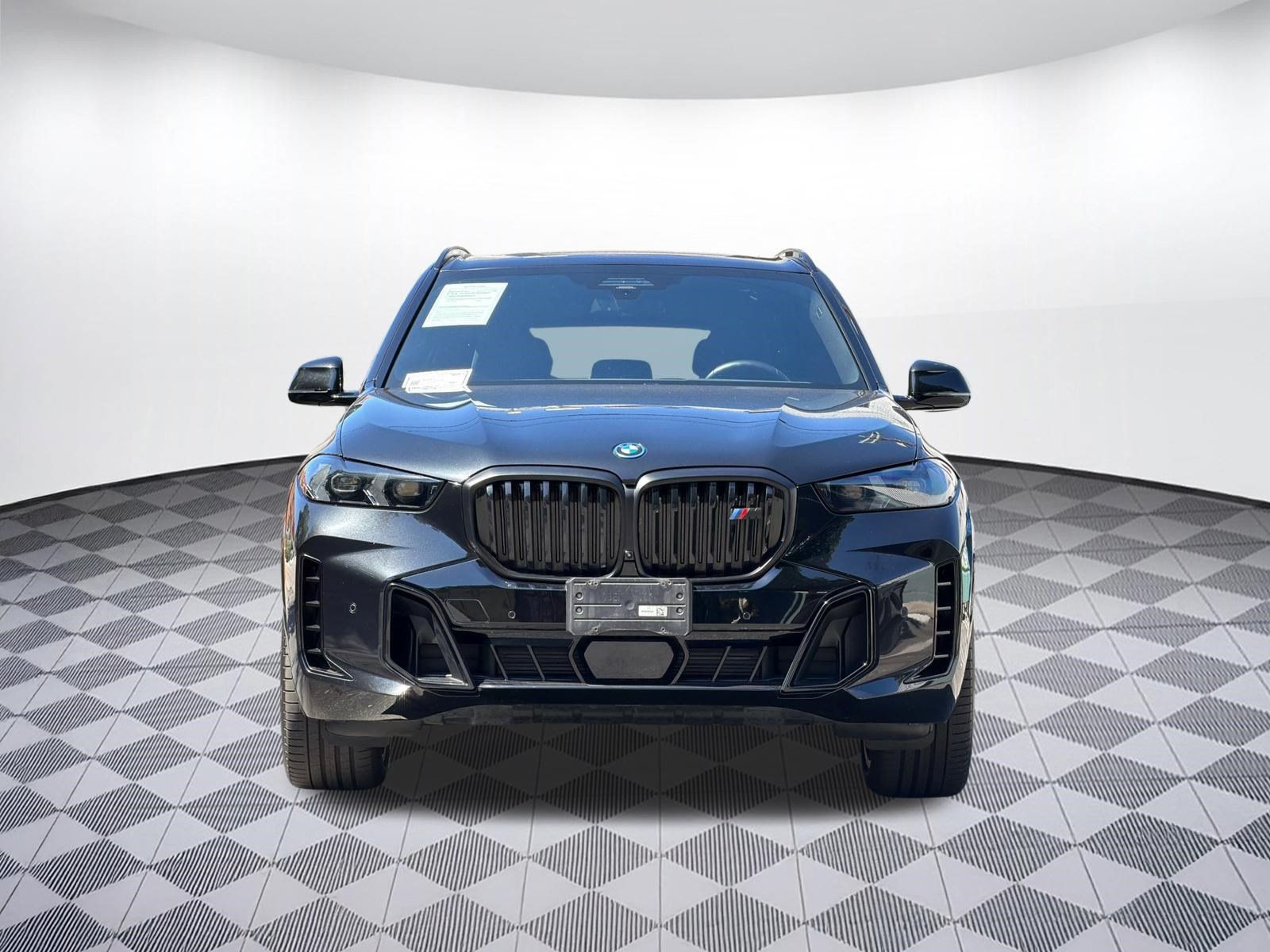Used 2024 BMW X5 xDrive50e w/ Executive Package AWD/4WD image 5