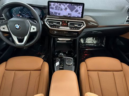 Used 2023 BMW X3 xDrive30i w/ Premium Package AWD/4WD image 3