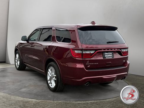 Used 2022 Dodge Durango R/T w/ Trailer Tow Group IV image 5