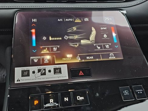 New 2025 INFINITI QX80 Luxe image 22