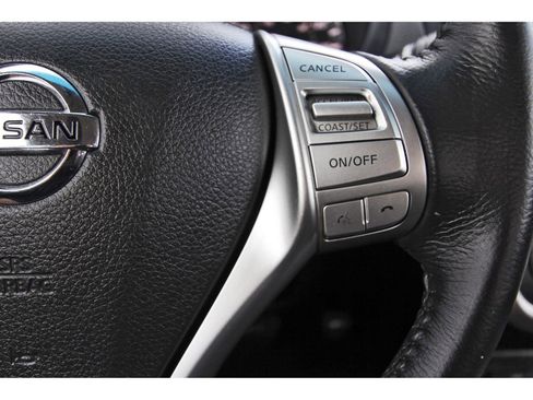 Used 2016 Nissan Altima 2.5 SV image 19