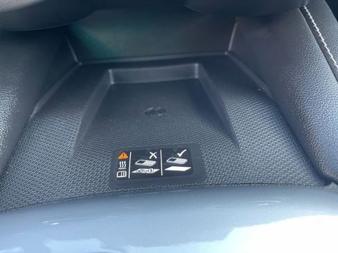 Certified 2024 Chevrolet Blazer LT w/ Convenience Package image 25