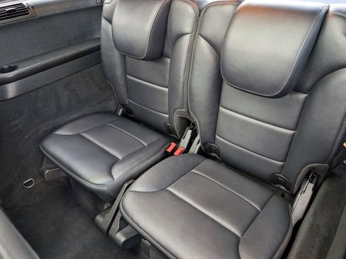 Used 2012 Mercedes-Benz R 350 4MATIC image 27