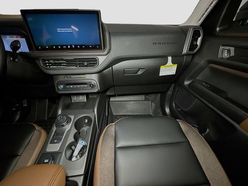 New 2026 Ford Bronco Sport Outer Banks w/ Outer Banks Tech Package+ AWD/4WD image 30
