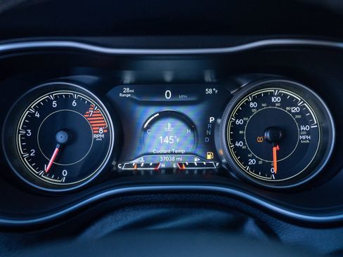 Used 2022 Jeep Cherokee Trailhawk w/ Trailer Tow Group image 28