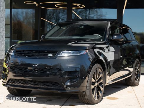 Used 2025 Land Rover Range Rover Sport Dynamic SE image 6