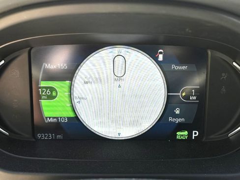 Used 2017 Chevrolet Bolt LT FWD image 24