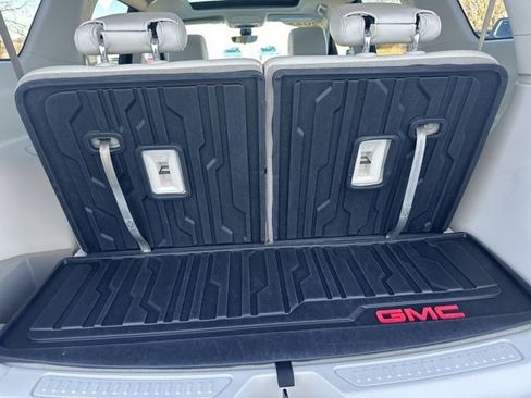 Used 2022 GMC Acadia Denali w/ Denali Ultimate Package image 61