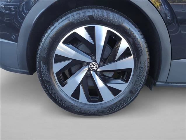 Used 2023 Volkswagen ID.4 Pro RWD image 7