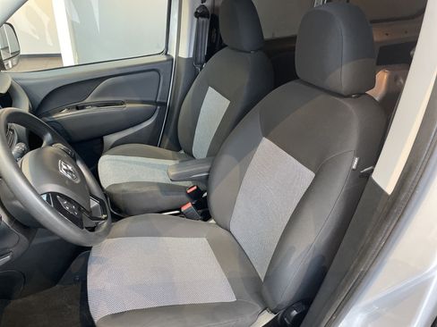 Used 2019 RAM ProMaster City Tradesman FWD image 18