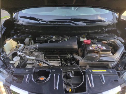 Used 2017 Nissan Rogue SL w/ SL Premium Package AWD/4WD image 31