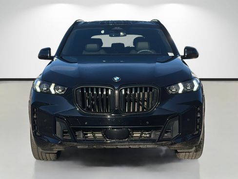 Used 2024 BMW X5 xDrive40i w/ M Sport Package AWD/4WD image 8