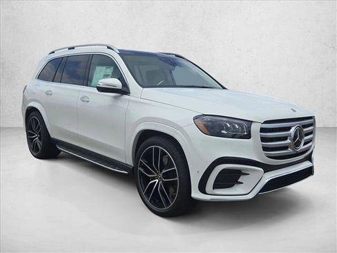 New 2026 Mercedes-Benz GLS 450 4MATIC image 6