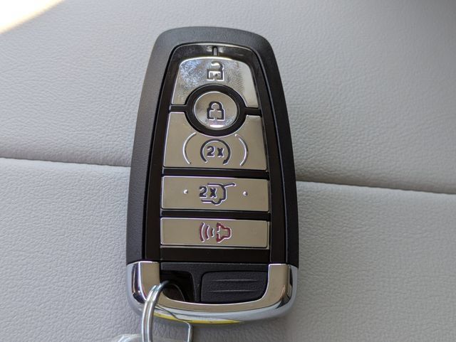 New 2026 Lincoln Nautilus Premier AWD/4WD image 29