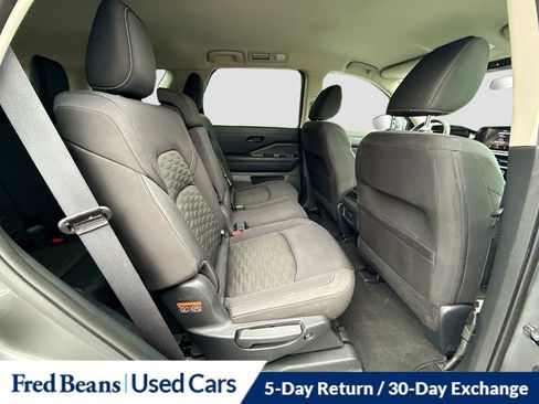 Used 2023 Nissan Pathfinder SV AWD/4WD image 29