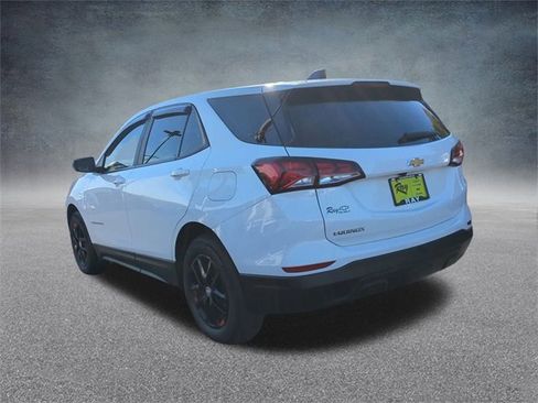 Used 2022 Chevrolet Equinox LS image 7