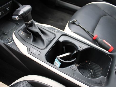 Used 2025 Kia K4 GT-Line w/ GT-Line Premium Package image 27