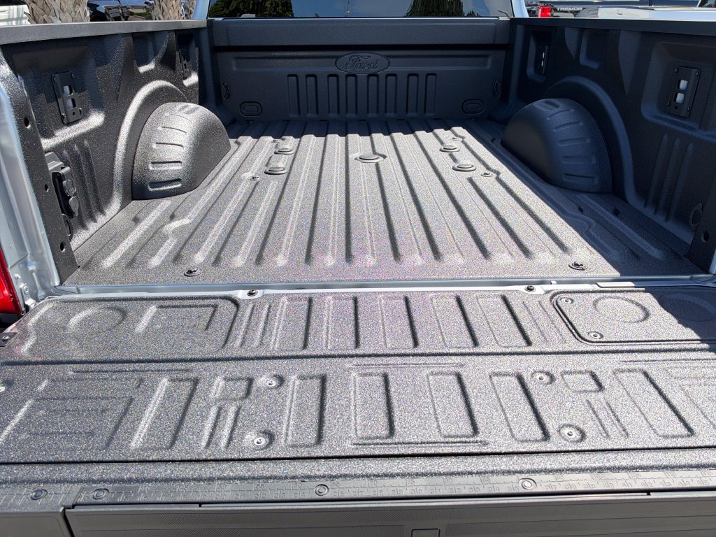 New 2027 Ford F250 Lariat w/ Black Appearance Package AWD/4WD image 22