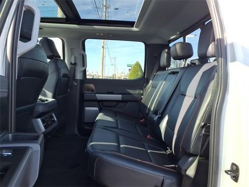 Used 2025 Ford F250 Lariat w/ Lariat Ultimate Package image 19