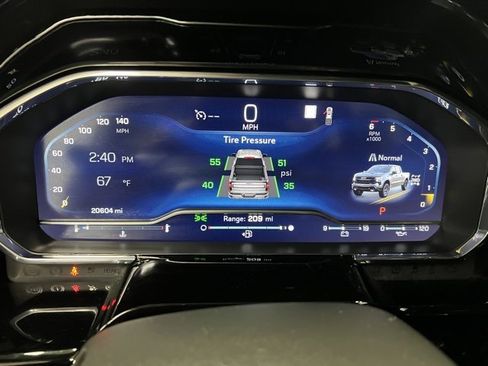 Used 2023 Chevrolet Silverado 1500 LT Trail Boss image 27