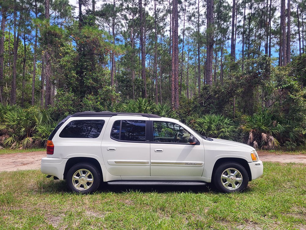 Used 2003 GMC Envoy XL SLT RWD image 8