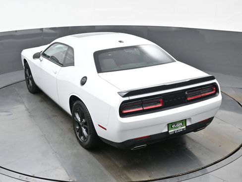 Used 2023 Dodge Challenger SXT w/ Blacktop Package image 32