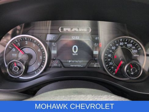 Used 2019 RAM 1500 Big Horn AWD/4WD image 12