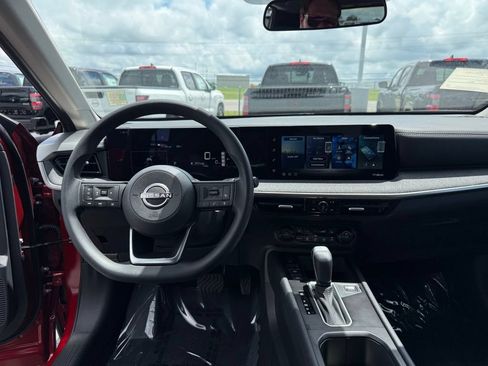 New 2026 Nissan Kicks SV w/ Cold Weather Package FWD image 11